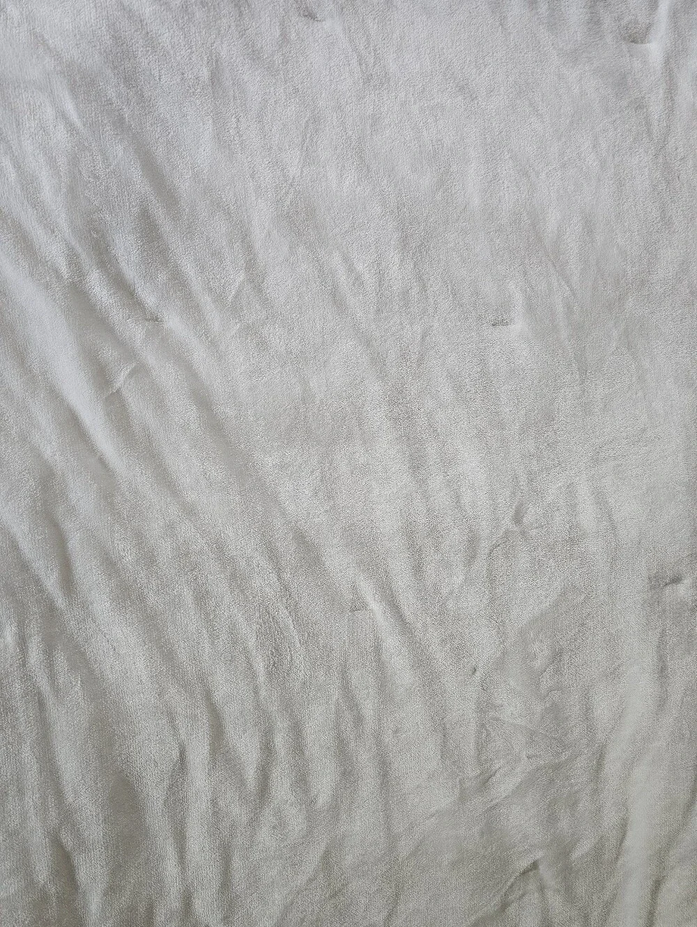 UGG Reversible Faux Fur Comforter Set King White + 1 Sham Cozy Luxury Bedding
